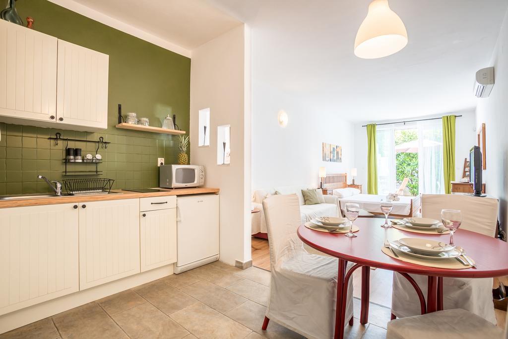 Zlatni Bol Apartments Экстерьер фото