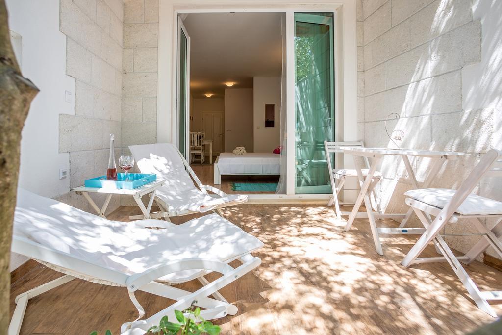 Zlatni Bol Apartments Номер фото